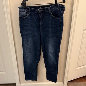 Kut from the Kloth Dark Blue Straight Leg Jeans